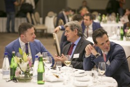 AmCham Business Lunceheon with Minister of finance (42)