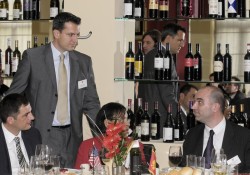 AmCham Business Luncheon with Minister of Economy Vladimir Kavaric Phd, November 9, 2011 (26)