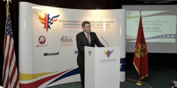 AmCham Business Luncheon with Prime Minister Igor Luksic, April 20, 2011 (14)