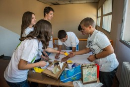 AmCham Clean and Green at the Radojica Perovic Elementary School October 11 (9)