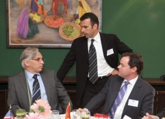 AmCham Business Luncheon with World Bank Representative Jan Peter Olters, May 27,  (28)